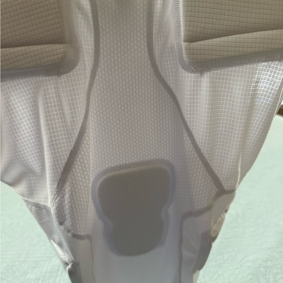 NWOT McDavid Athletic Tank Top with Mesh Fabric - Picture 2 of 6